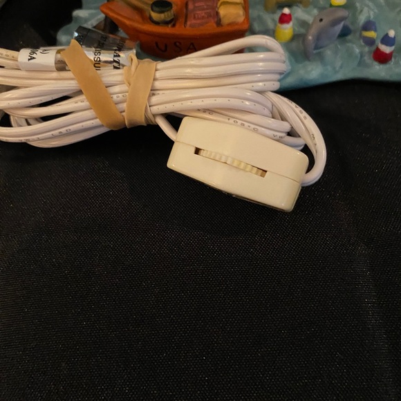 Snow Village Christmas Cove Lighthouse Water 9.5” - Picture 6 of 6